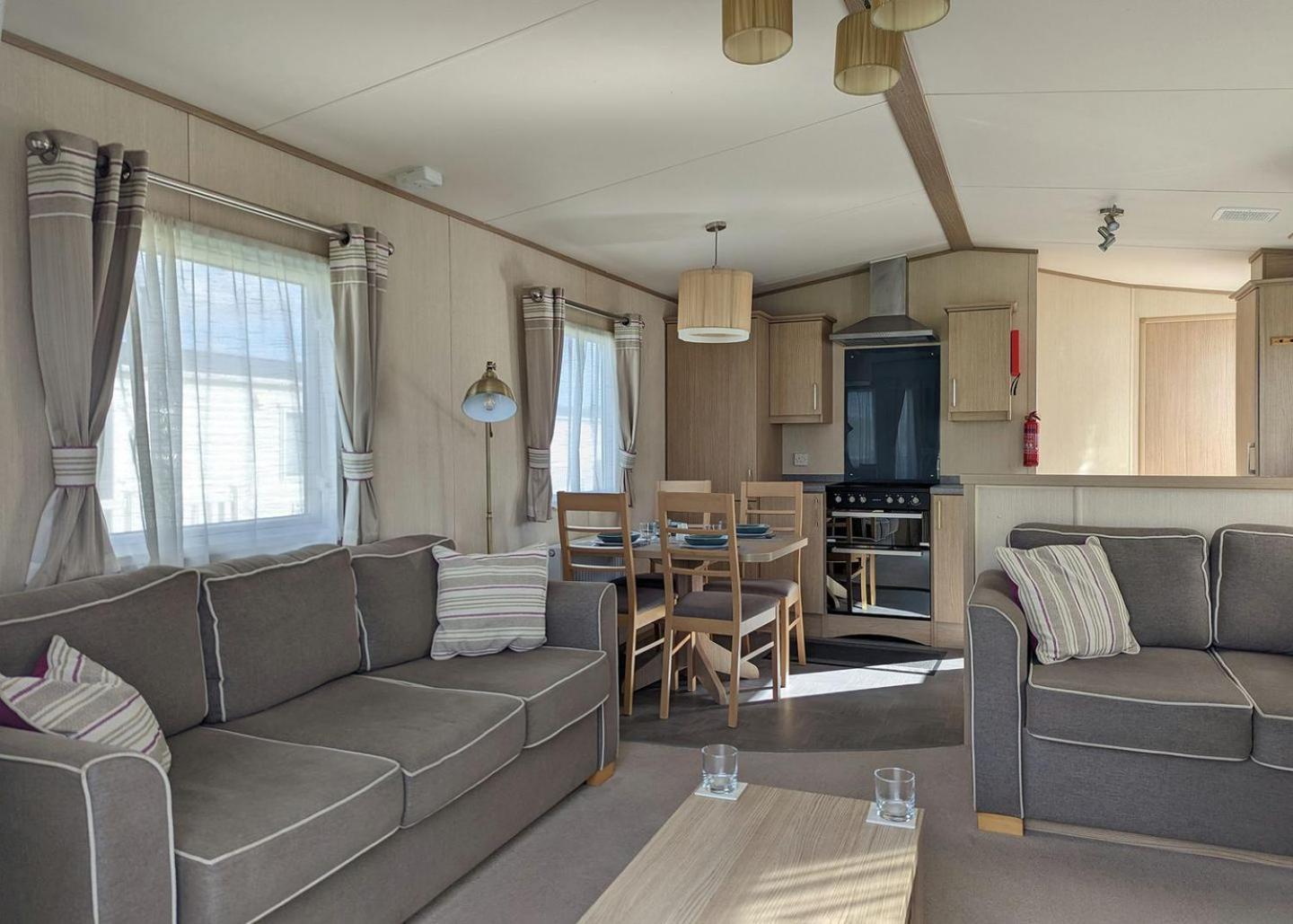 Hotel Broadlands Park And Marina Pakefield Pokoj fotografie
